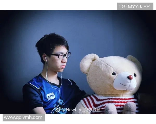 电竞比分独家分析FPX灵活性与其他战队的对比研究